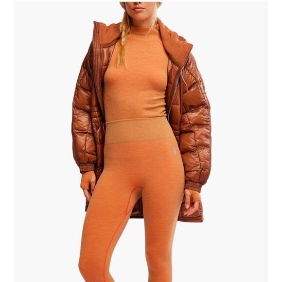 Free People Movement Cool Down Base Layer Medium/Large MSRP $270 - Picture 1 of 5